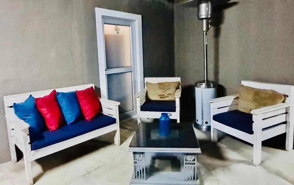 Boss Apartment